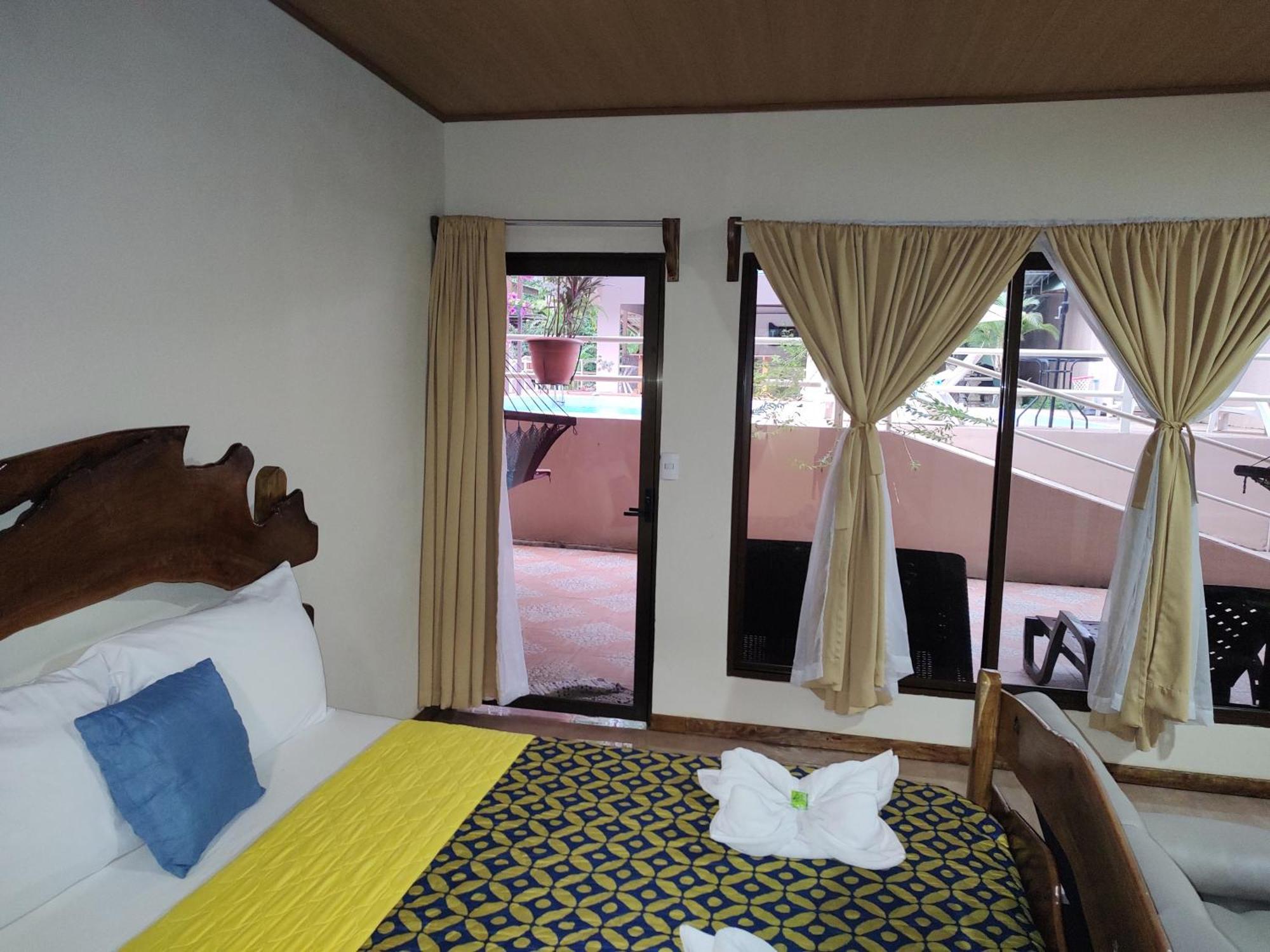 Cool Waters Jungle Villas Uvita Exterior photo