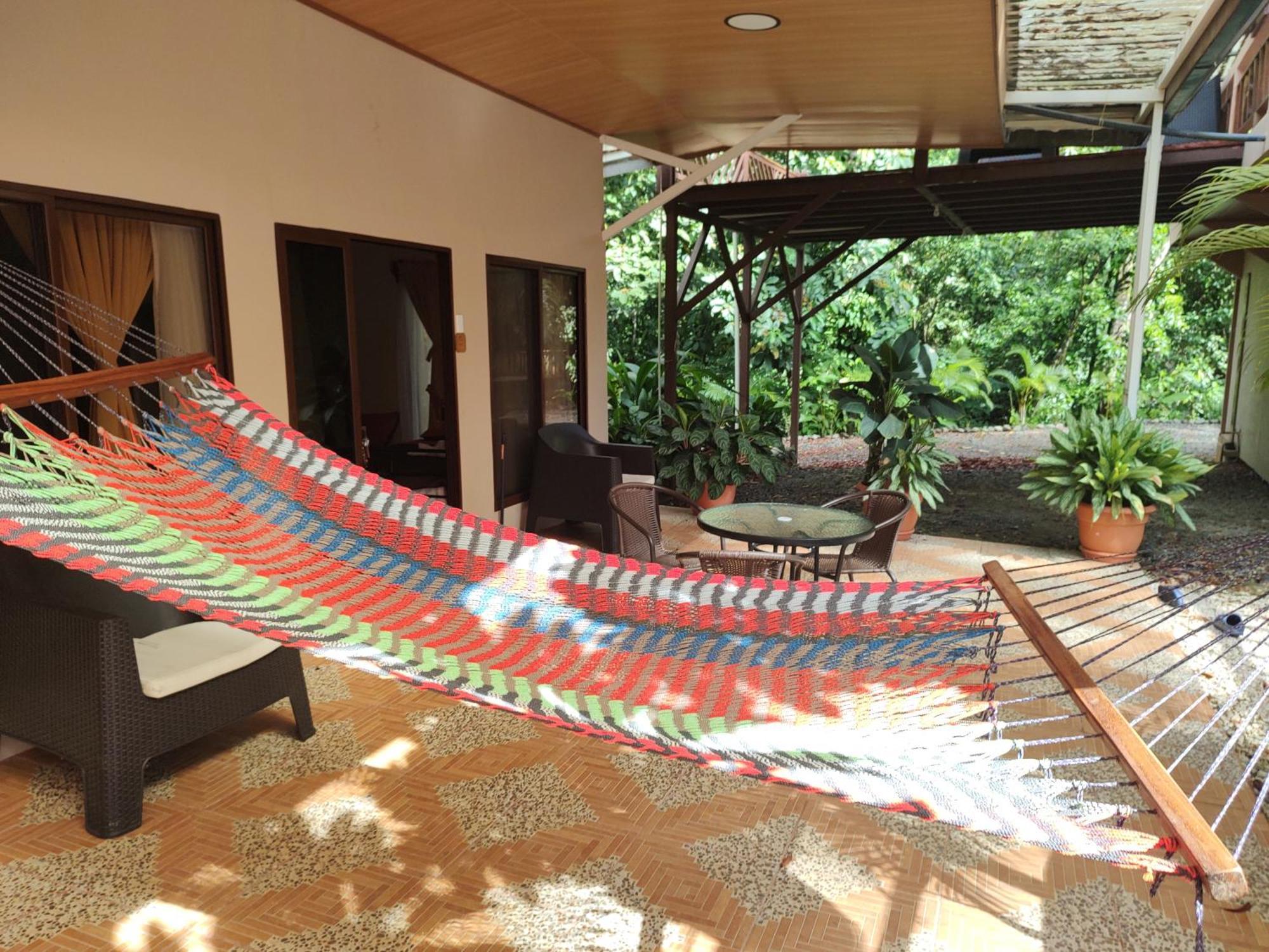 Cool Waters Jungle Villas Uvita Exterior photo