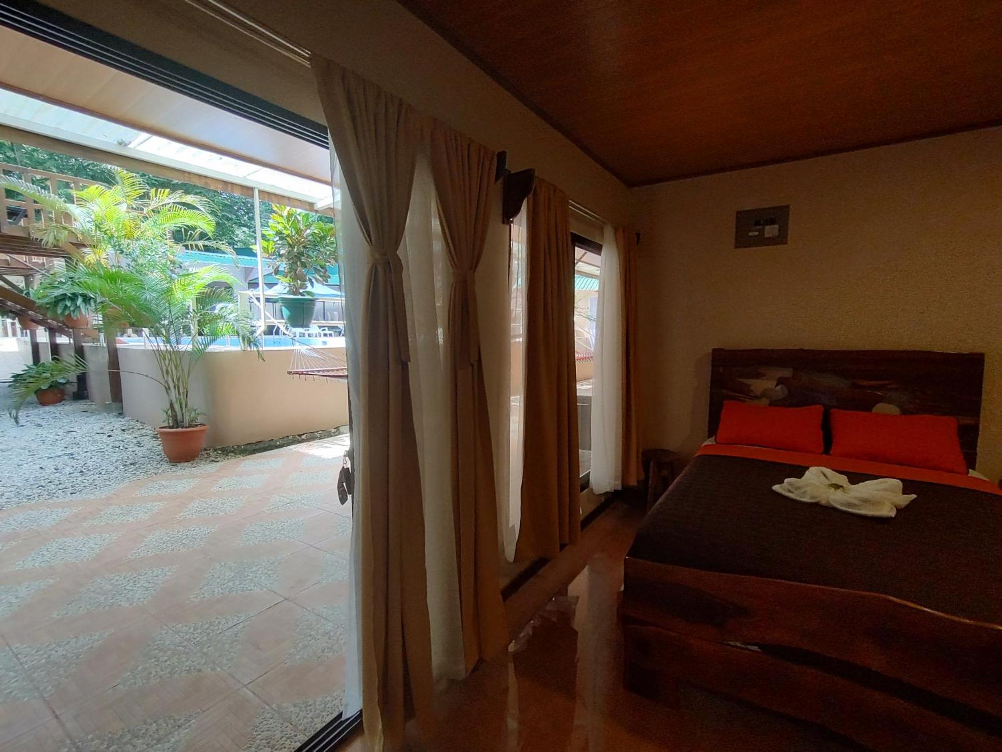 Cool Waters Jungle Villas Uvita Exterior photo